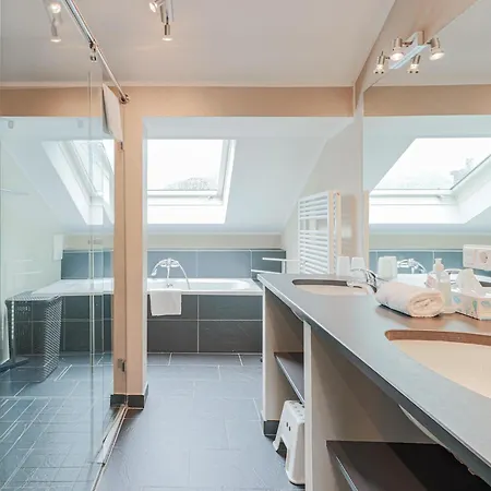 Schoenfeld I キッツビュール