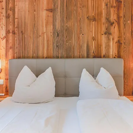 Schoenfeld I キッツビュール